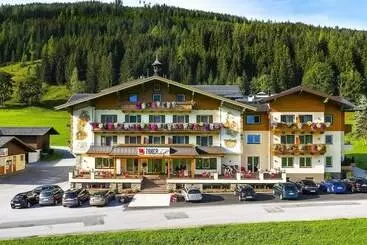 Hotelli Taxerhof