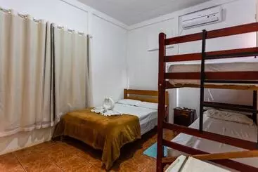 مسافرخانه Pousada Chao De Pedra