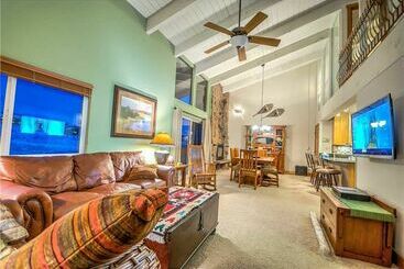 游客公寓 Storm Meadows 458