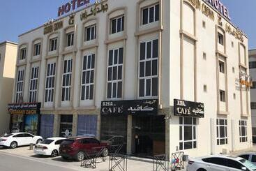 Golden Crown Hotel Alseeb Muscat