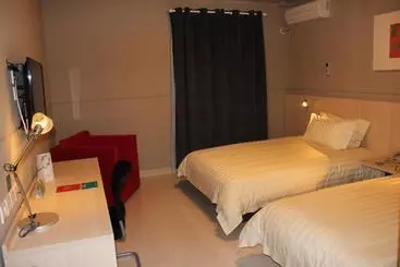 هتل Jinjiang Inn Shanghai Hongqiao Hinge Qixin Road