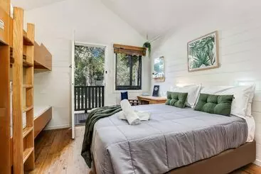 ホテル Seven Mile Beach Holiday Park