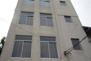 ホテル Frangipani Dehiwela