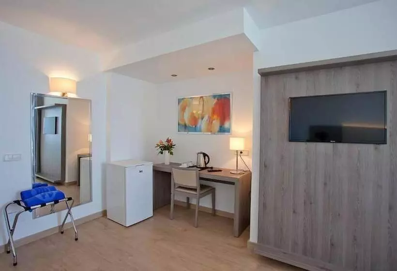 Aparthotel Playa Dorada