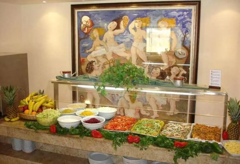 Aparthotel Playa Dorada