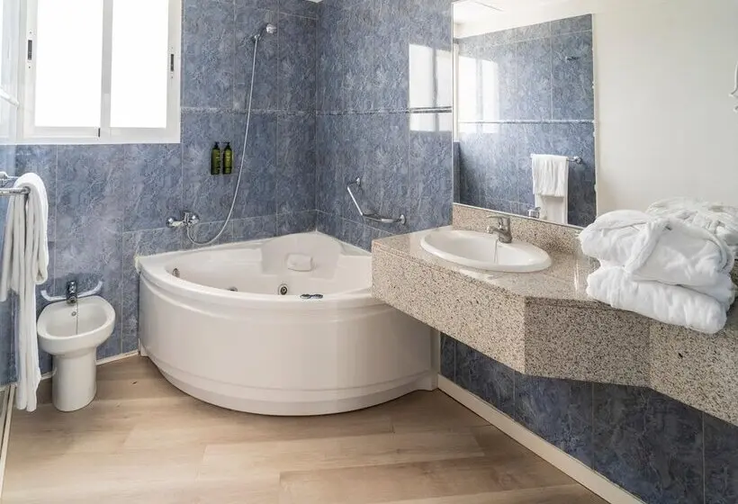 Hotelli Amic Horizonte