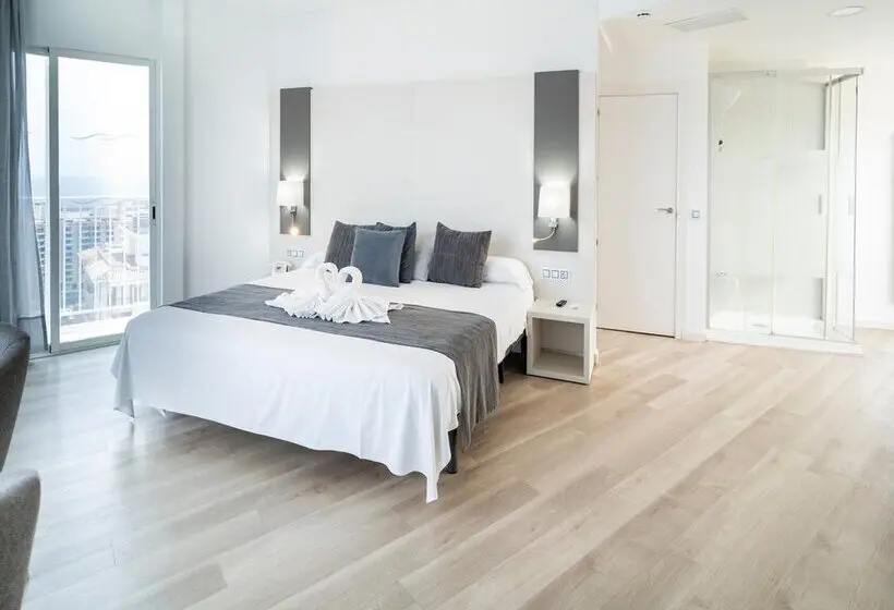 Hotelli Amic Horizonte