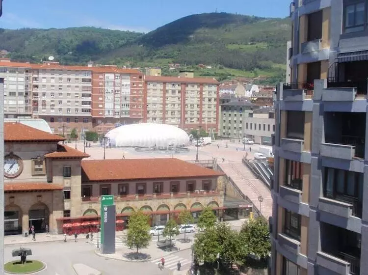 فندق Favila Oviedo