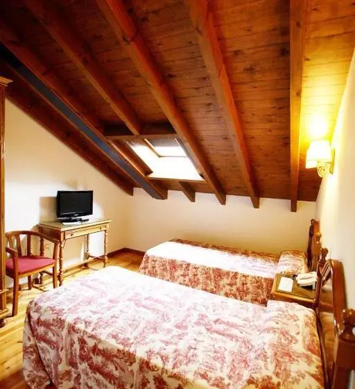 ホテル Puente Romano