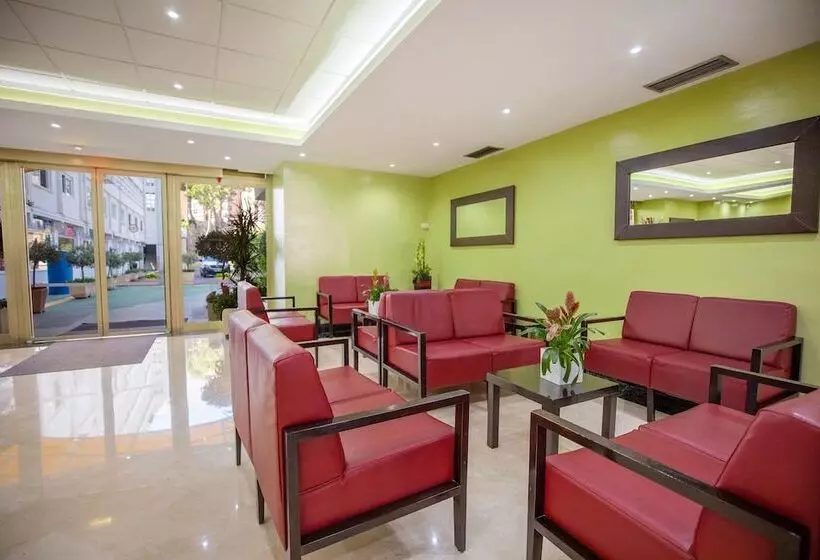 ホテル Servigroup Torre Dorada