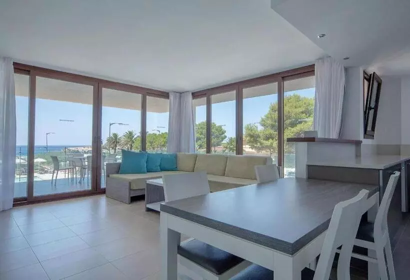 Aparthotel Ferrer Skyline