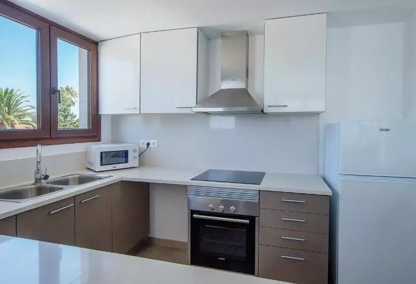 Aparthotel Ferrer Skyline