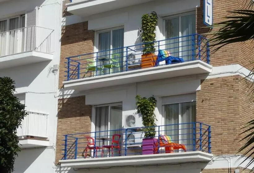 Отель Alexandra Sitges