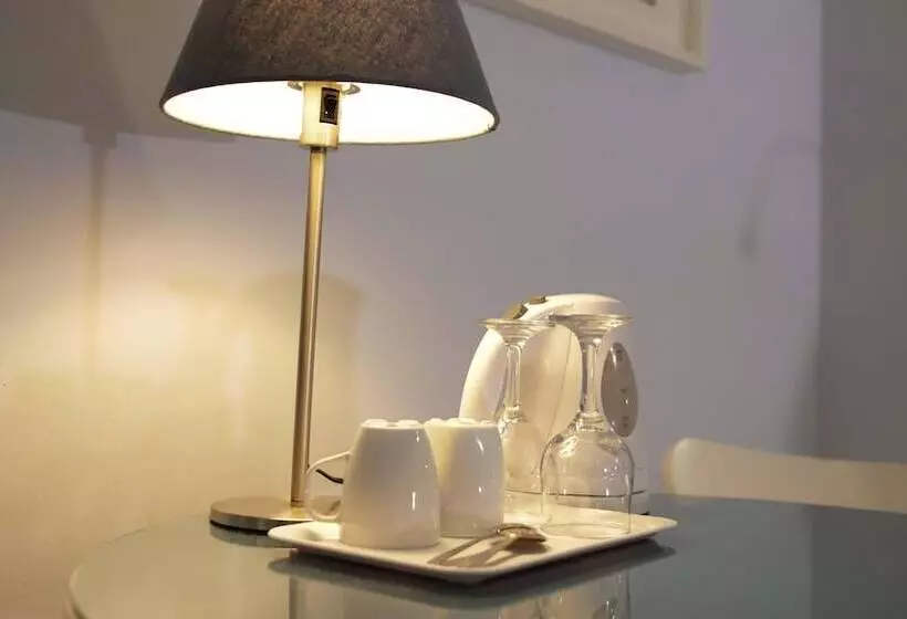 Отель Alexandra Sitges