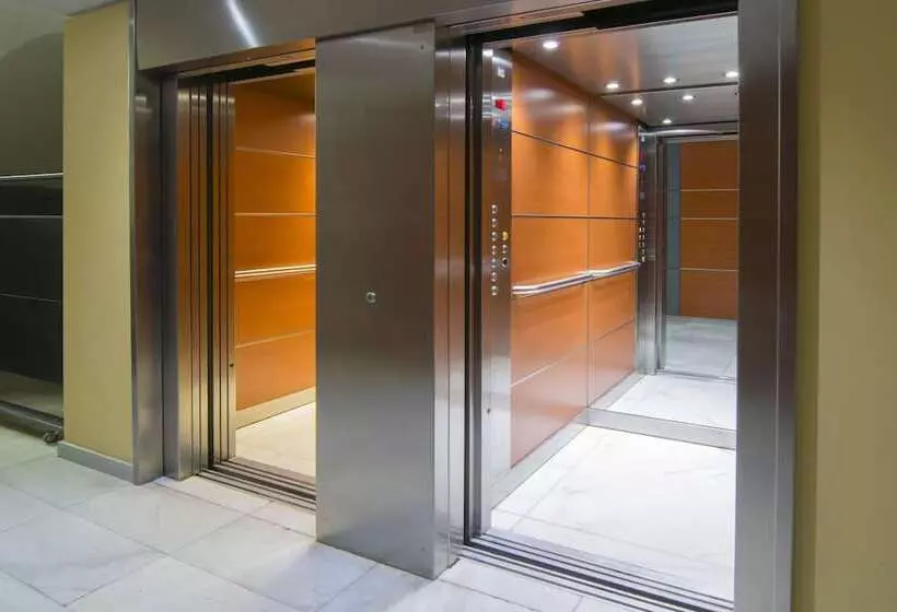 ホテル America Igualada