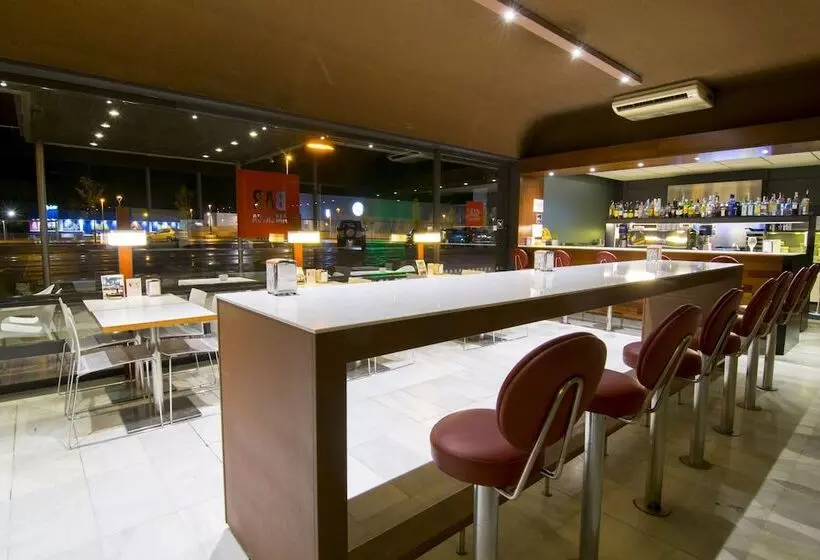 ホテル America Igualada