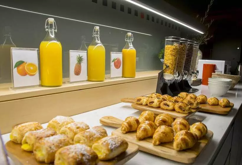 ホテル America Igualada