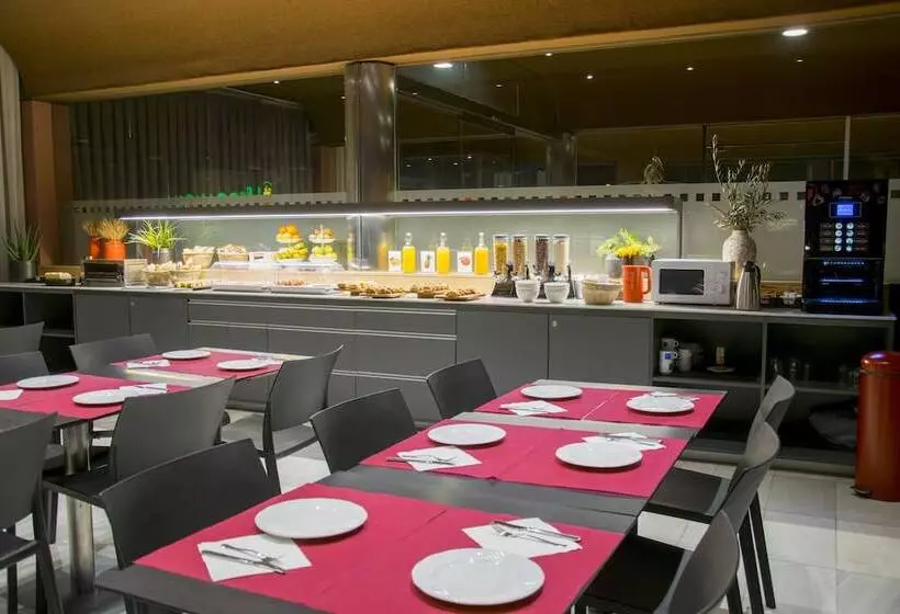 ホテル America Igualada