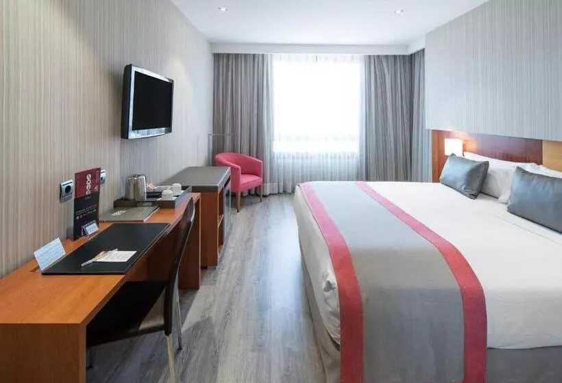 Отель Catalonia Barcelona 505