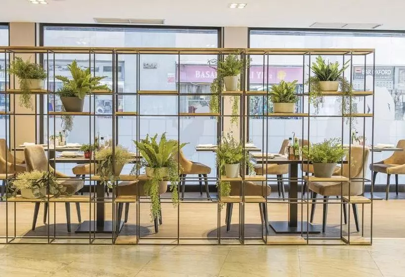 Отель Catalonia Barcelona 505