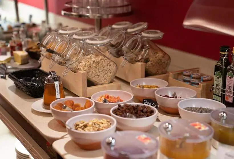 Отель Catalonia Barcelona 505