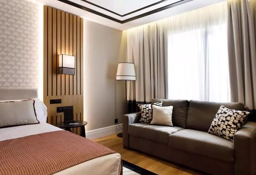 Отель Catalonia Barcelona 505