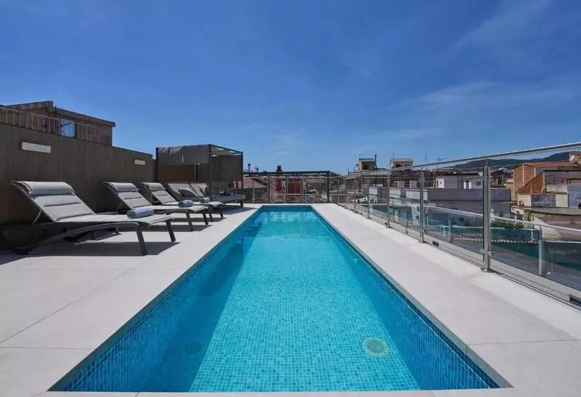 Отель Catalonia Barcelona 505