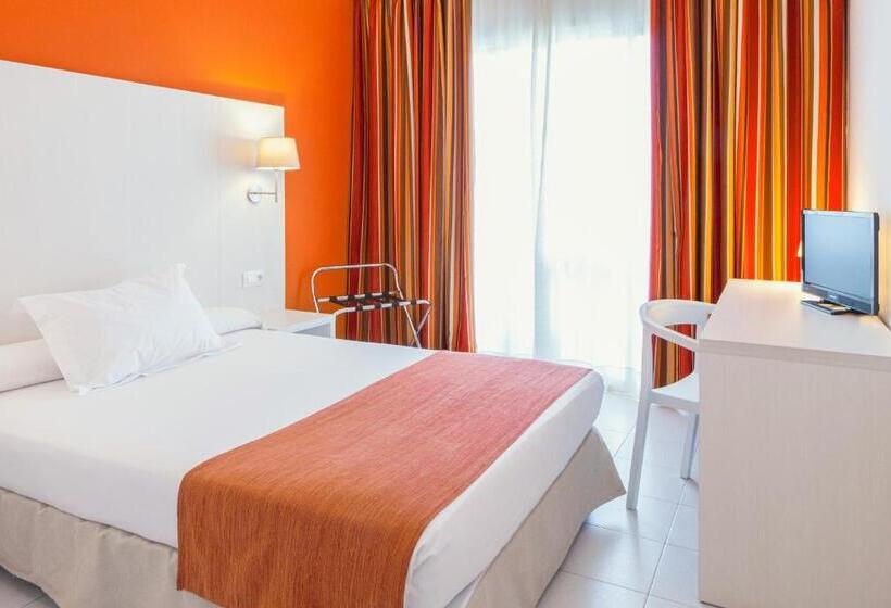 هتل Minura Sur Menorca & Waterpark