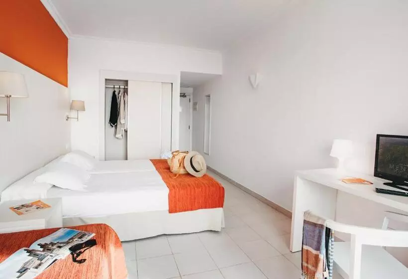 호텔 Minura Sur Menorca & Waterpark