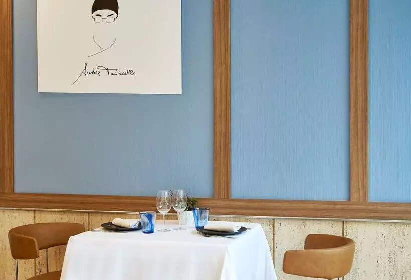 Отель NH Barcelona Stadium