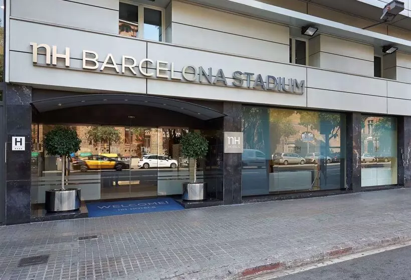 Отель NH Barcelona Stadium