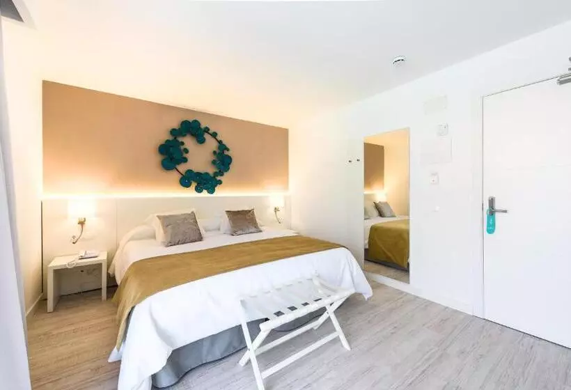 酒店 Plaza Santa Ponsa Boutique Adults Only