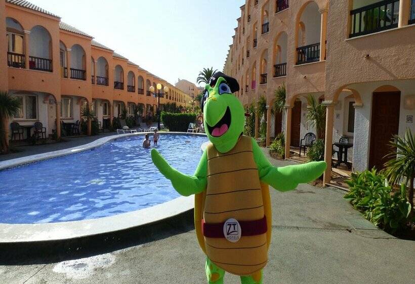 Apartamentos Turísticos Jardines del Plaza