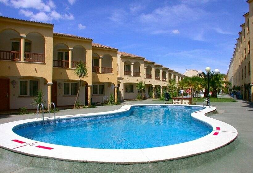 Apartamentos Turísticos Jardines del Plaza