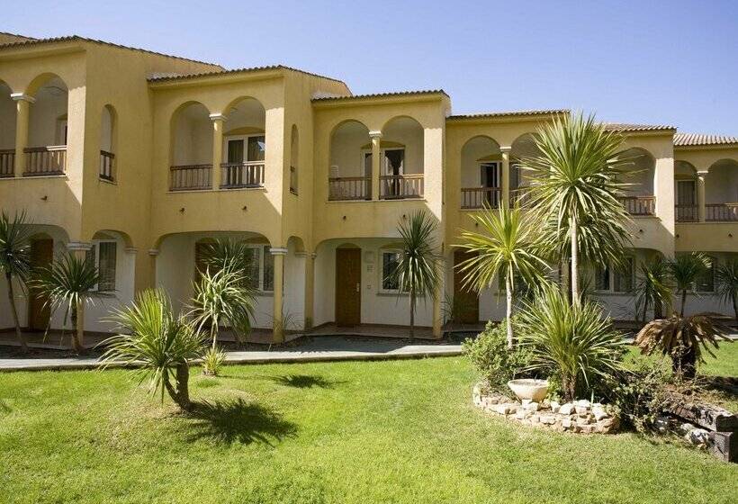 Apartamentos Turísticos Jardines del Plaza