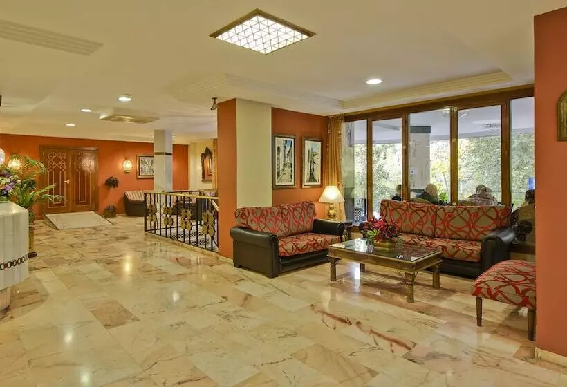 هتل Porcel Alixares