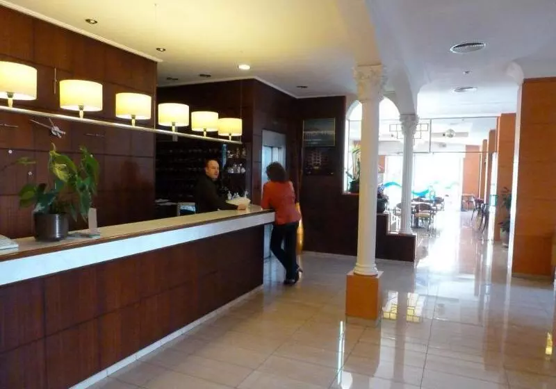 ホテル Costa Brava