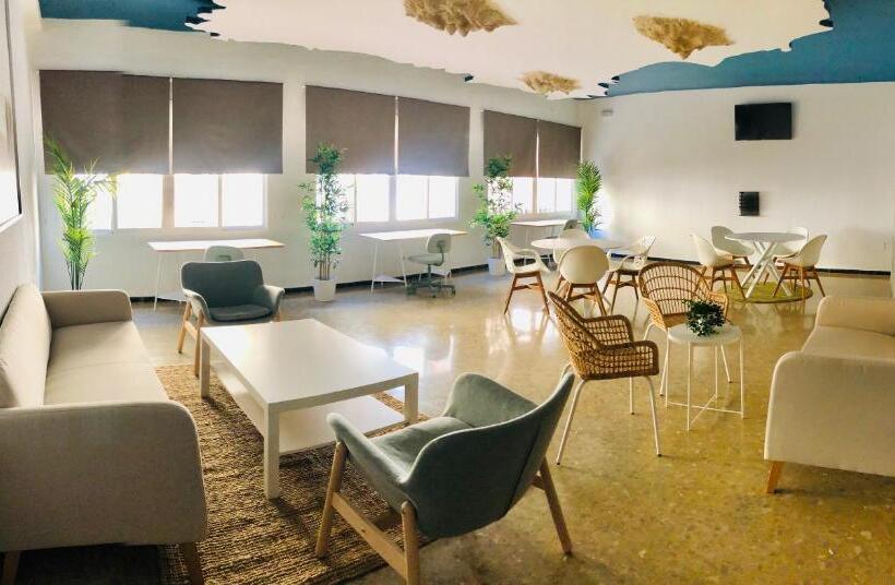 هتل Costa De La Luz