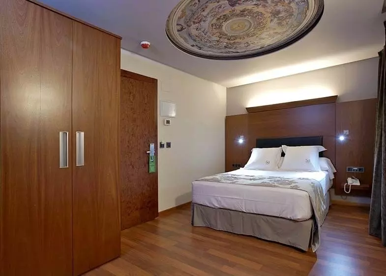 فندق Sancho Abarca Petit Spa