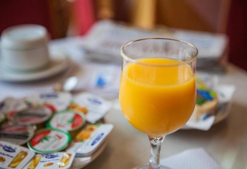 Hotel Tres Jotas Conil