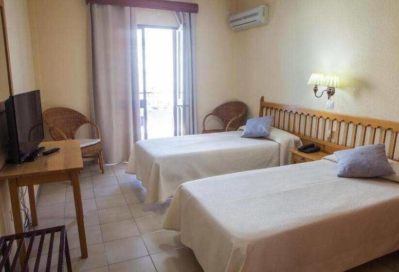 Hotel Tres Jotas Conil