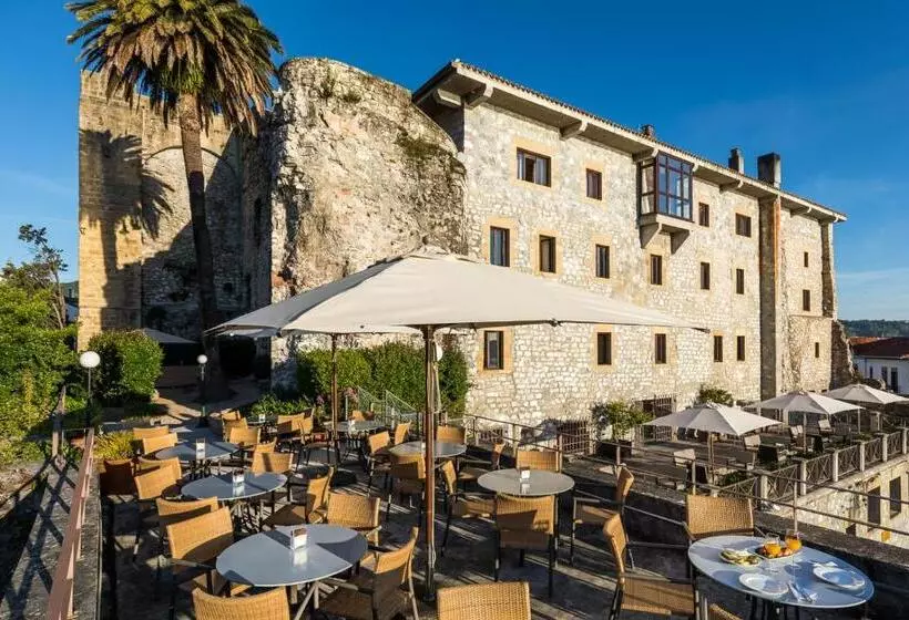 Parador De Hondarribia