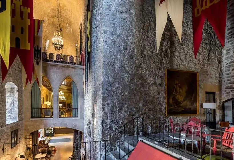 Parador De Hondarribia