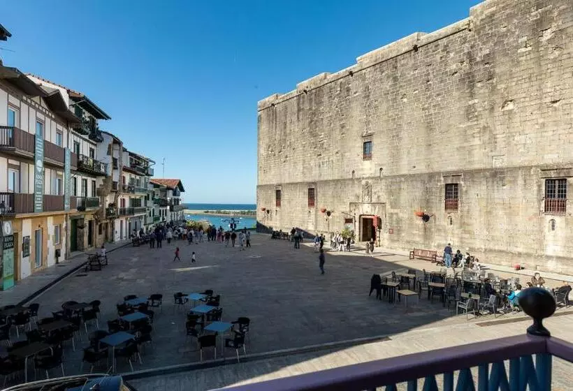 Parador De Hondarribia