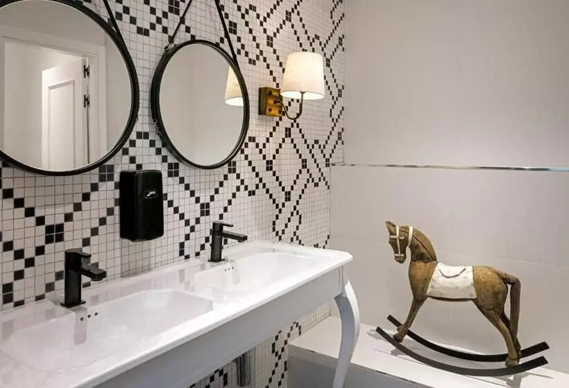 فندق Catalonia Gran Via Madrid