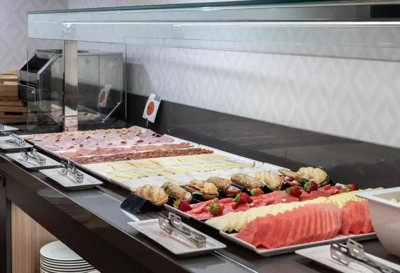 فندق Catalonia Gran Via Madrid