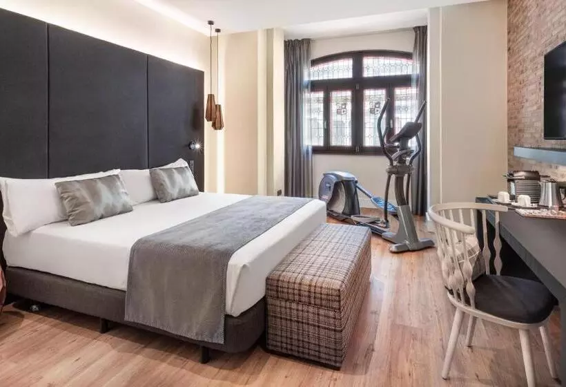 فندق Catalonia Gran Via Madrid