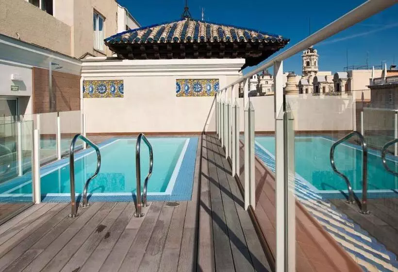 فندق Catalonia Gran Via Madrid