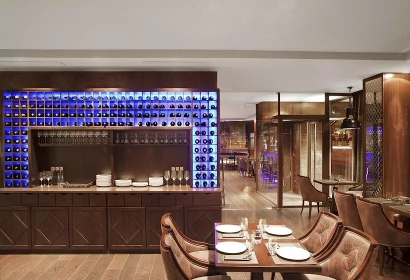 هتل Claridge Madrid