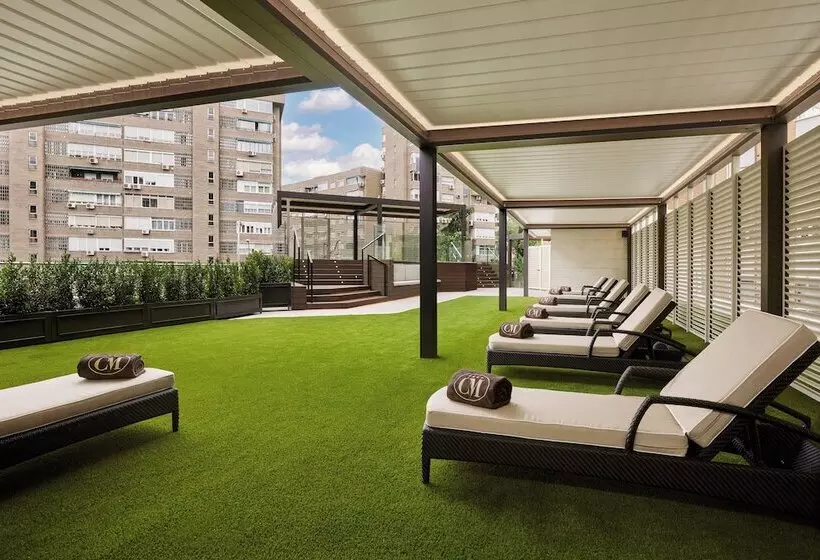 هتل Claridge Madrid